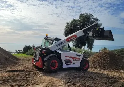 location bobcat Avranches-1