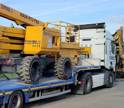 location bobcat à Combourg - image 2