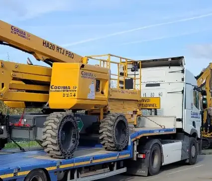 location bobcat à Dinard - image 4