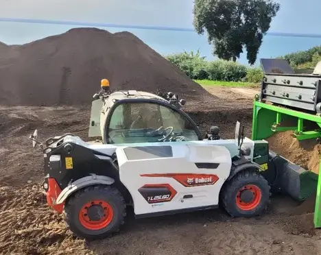 location bobcat Lamballe-Armor-1