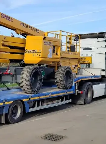 location broyeur à végétaux à Combourg - image 2