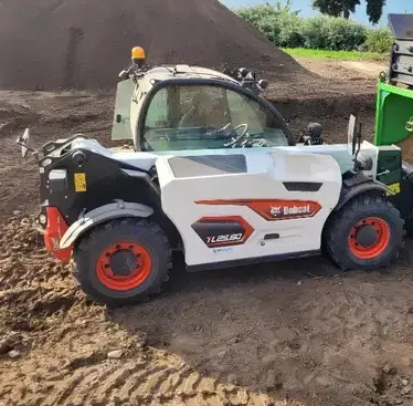 location broyeur à végétaux Combourg-5