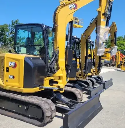 location mini pelle à Avranches - image 2