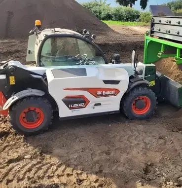 location mini pelle Lamballe-Armor-1